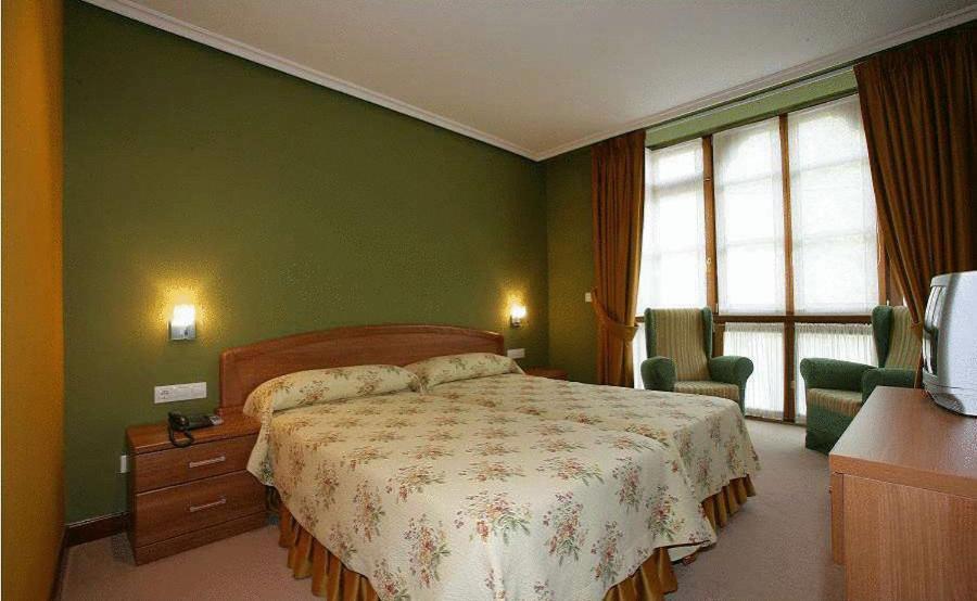Gran Hotel Rural Cela Belmonte De Miranda Dış mekan fotoğraf